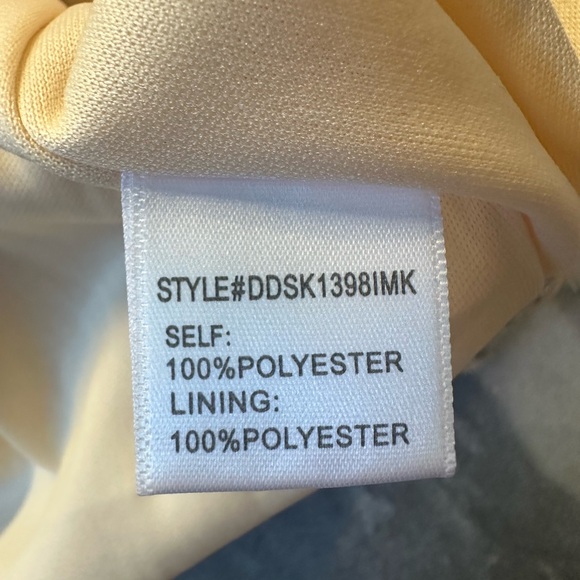 🔹Dee Elly Gold Sequin Dress - Medium - Spaghetti Strap - Picture 8 of 8